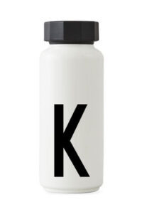 Garrafa isotérmica de Arne Jacobsen - 500 ml - Letra K White Design Letras Arne Jacobsen