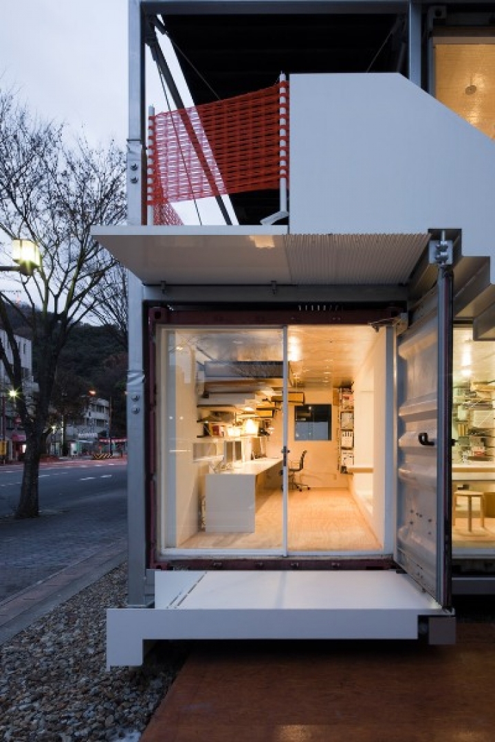 Daiken-Met_Architects_sugoroku_office_2