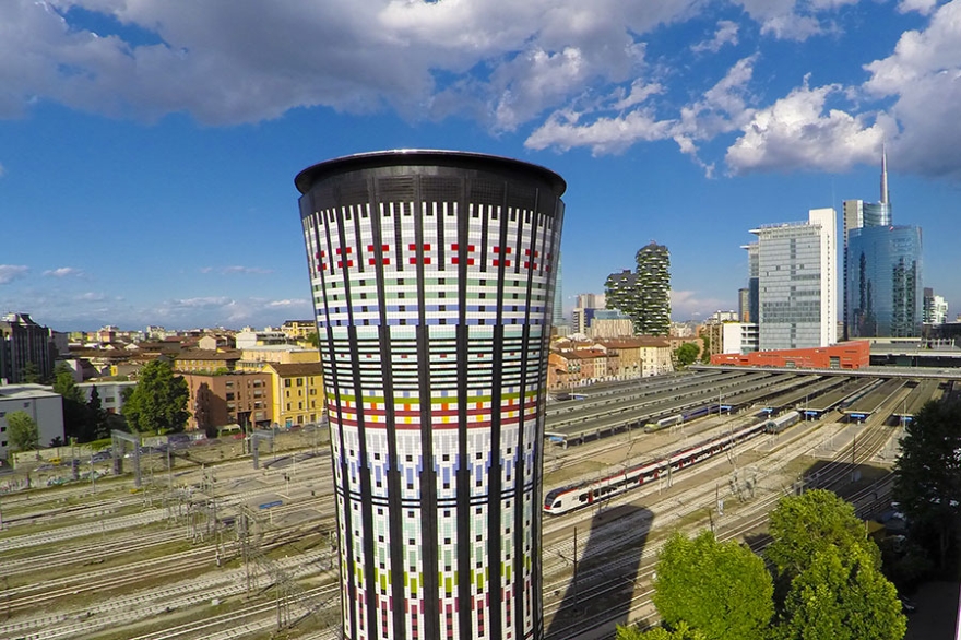 Rainbow Torre Milán socialdesignmagazine 03